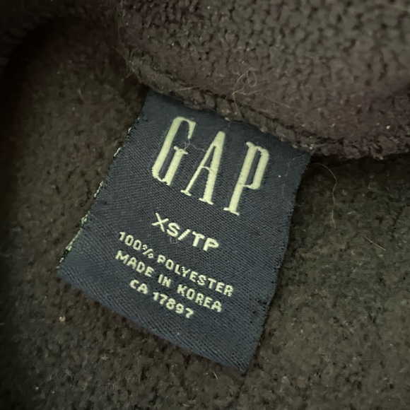 Gap XS fleece sweater - Picture 2 of 2